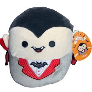 2023 Halloween Squishmallows 8” Vlad the Vampire